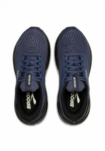 Беговые кроссовки