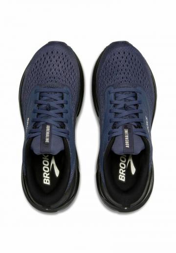 Беговые кроссовки