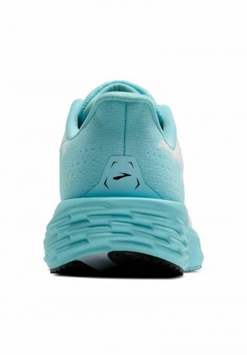 Беговые кроссовки