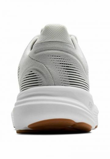 Беговые кроссовки