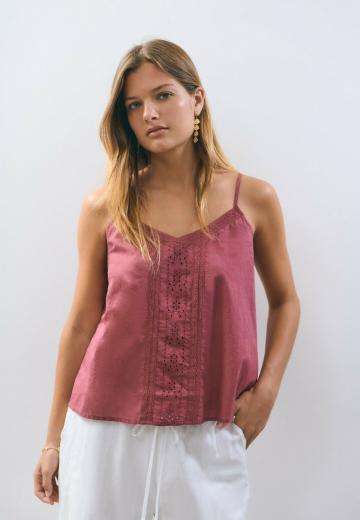 Топ на бретельках