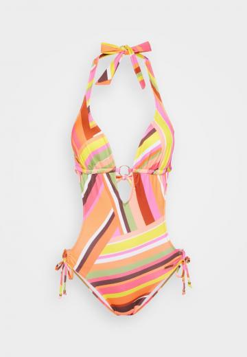 Слитный купальник