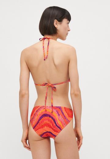 Треугольное бикини