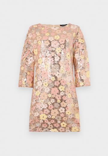 Коктейльное платье