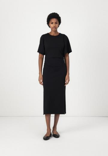 Длинное платье