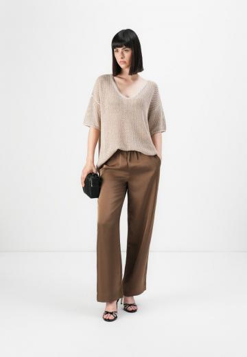 Длинный пуловер