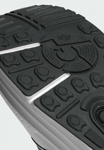 Беговые кроссовки