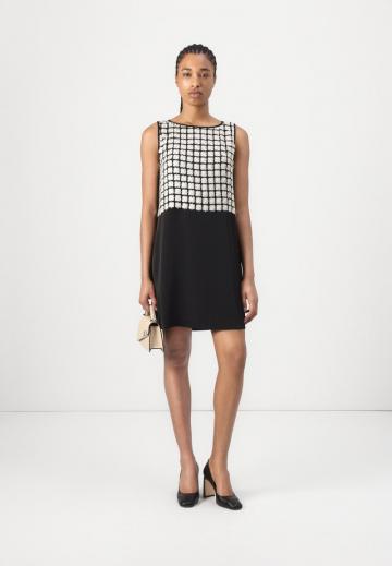 Коктейльное платье