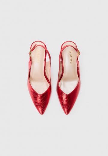 Туфли на высоком каблуке