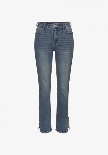 Клешеные брюки