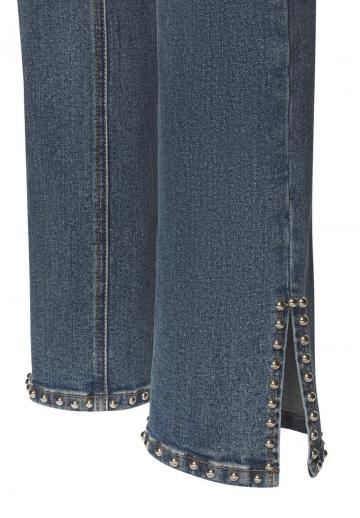 Клешеные брюки