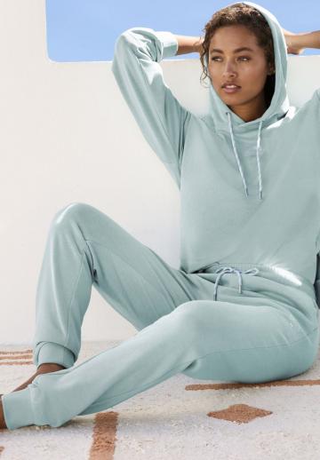 Спортивные штаны