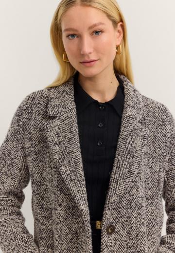 Шерстяное пальто