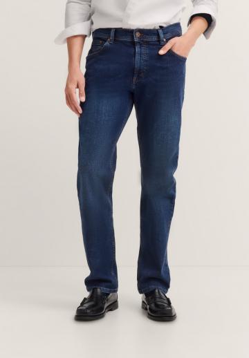 Прямые джинсы