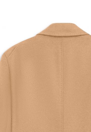 Короткое пальто