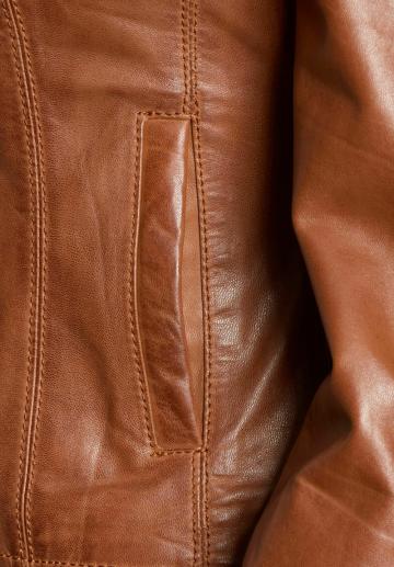 Кожаная куртка