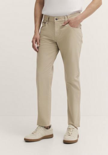 Узкие джинсы