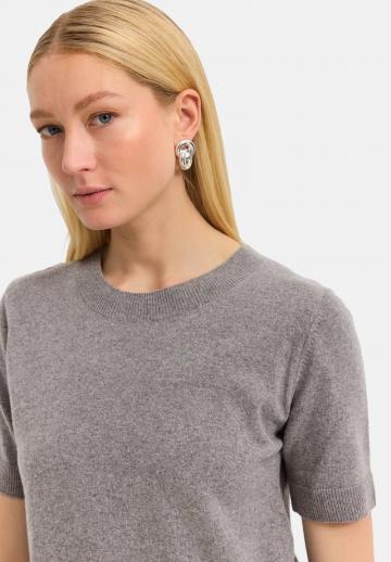 Вязаное платье