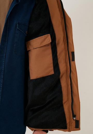 Зимняя куртка