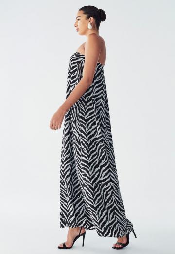 Платье без бретелек