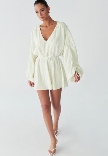 Короткое платье