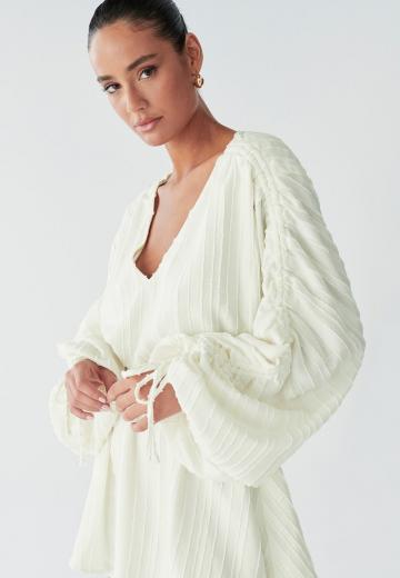 Короткое платье