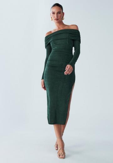 Платье футляр