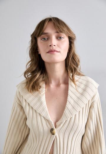 Вязаная кофта