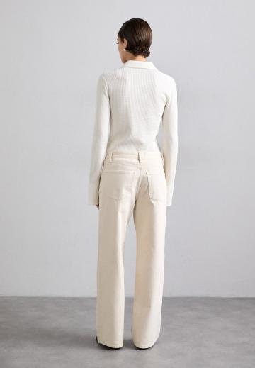 Джинсы бойфренда