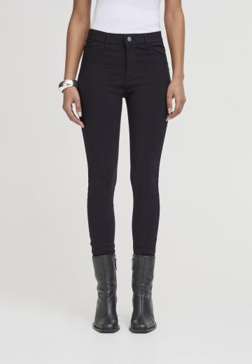 Узкие брюки