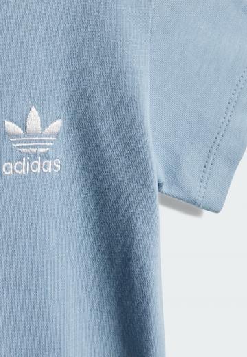 Набор одежды