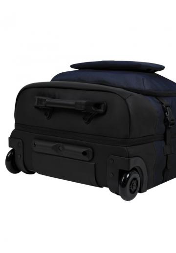 Чемодан на колесах