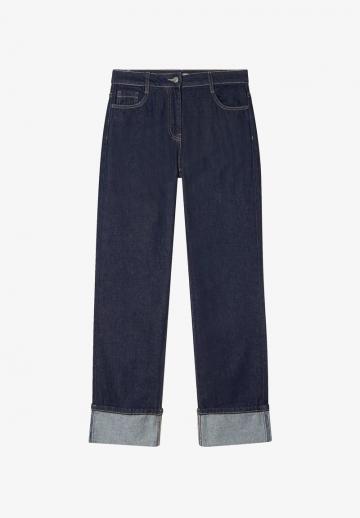 Прямые джинсы