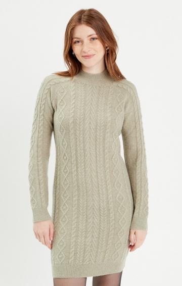 Вязаное платье