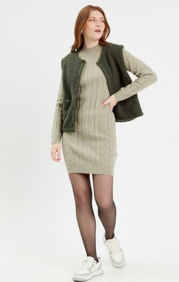 Вязаное платье