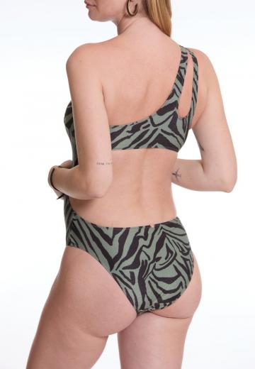 Слитный купальник