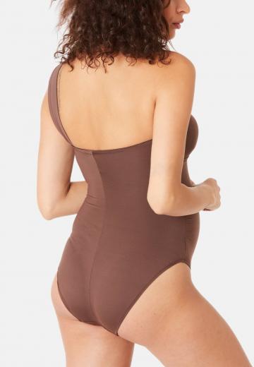 Слитный купальник