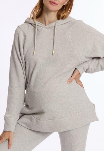 Пуловер с капюшоном