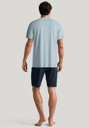 Пижама с шортами