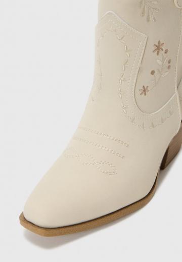 Ковбойские сапожки