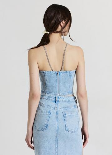 Топ на бретельках