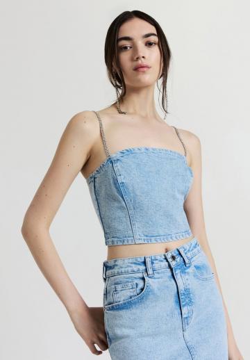 Топ на бретельках