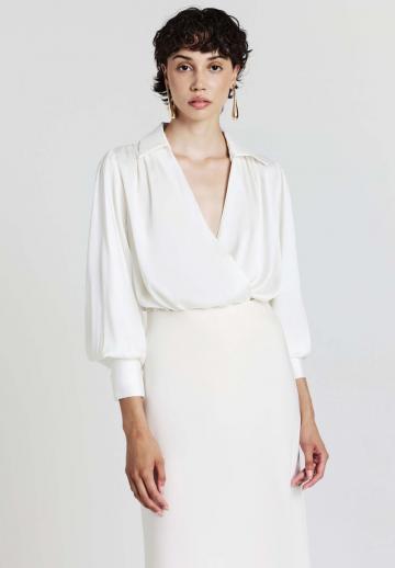Атласная блузка