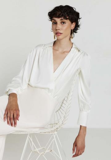 Атласная блузка