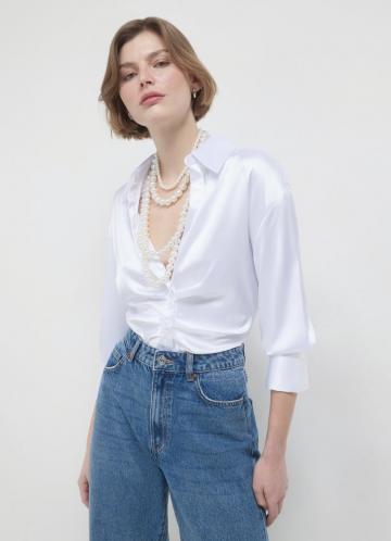 Атласная блузка