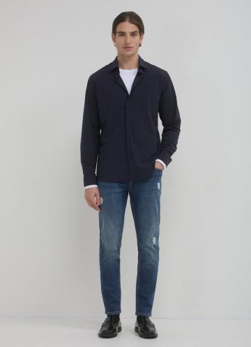 Узкие джинсы