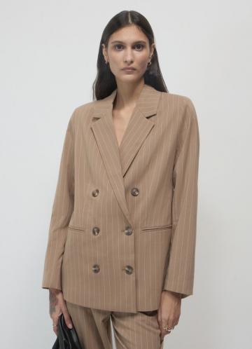 Длинный блейзер