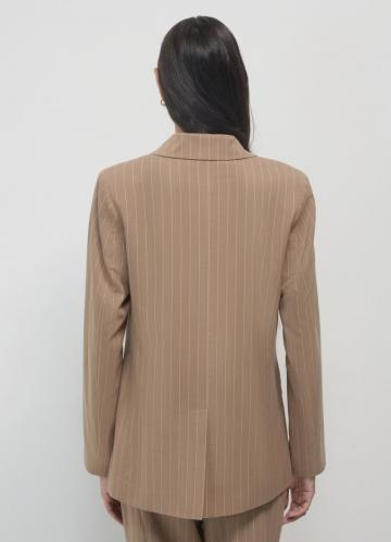 Длинный блейзер