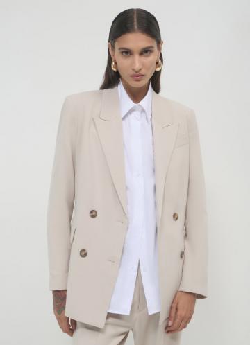 Длинный блейзер