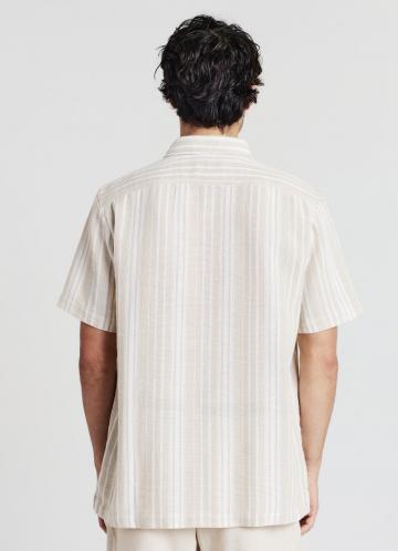 Рубашка с коротким рукавом